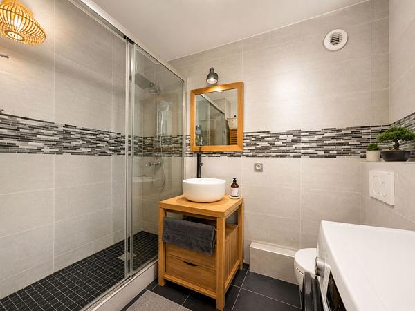 Aux pieds de La Défense - F2 récent de 50,2 m²