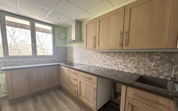 Appartement à louer    2 pièces •  Lyon 3