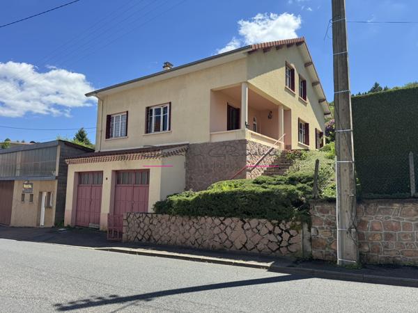 Exclusivité – Charmante maison familiale au cœur de Cours