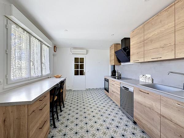 Maison Lizy Sur Ourcq - Plain pied - 3 chambres - garage - jardin de 500 m2