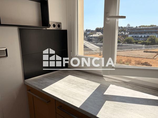 Location Studio 25 m² - 3, 5, 7 RUE ZENAIDE FLEURIOT Saint Brieuc 22000