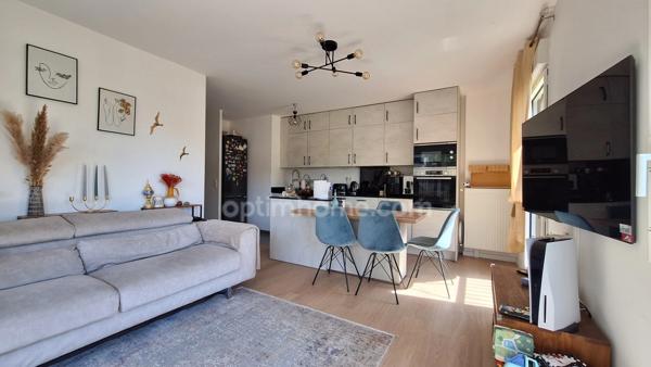 Appartement à vendre 3 pièces VILLEJUIF (94)