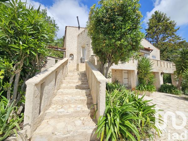 Maison à vendre 9 pièces 250 m² Vence