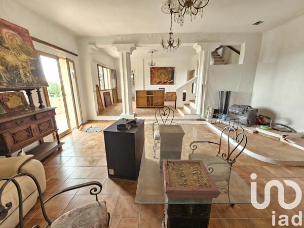 Maison à vendre 9 pièces 250 m² Vence