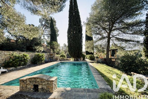 Maison à vendre 11 pièces 292 m² Toulon