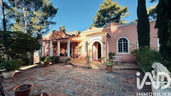 Maison à vendre 11 pièces 292 m² Toulon