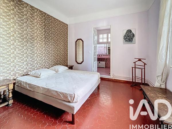 Maison à vendre 11 pièces 292 m² Toulon