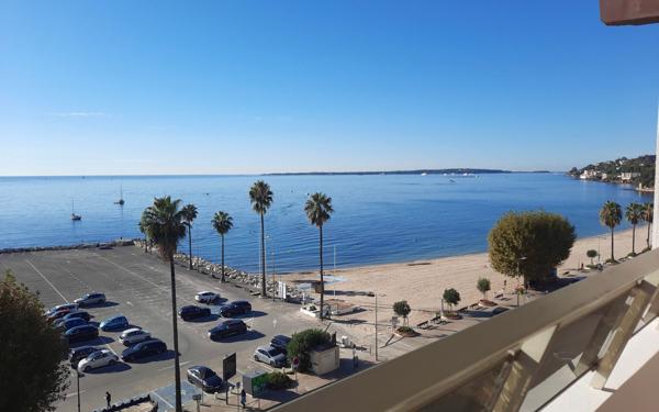 Appartement à louer    1 pièce • 33 m2 Golfe Juan - Vallauris