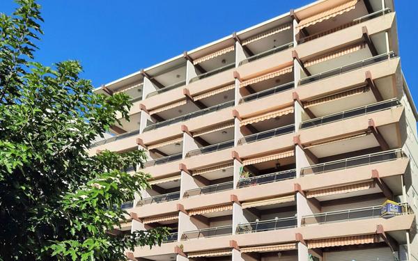 Appartement à louer    1 pièce • 33 m2 Golfe Juan - Vallauris