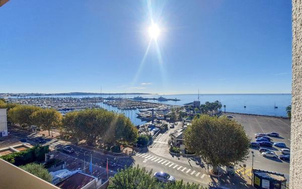 Appartement à louer    1 pièce • 33 m2 Golfe Juan - Vallauris