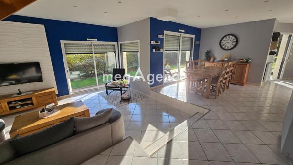 Maison à LOCMALO, 56160 - 7 pièces 130m²