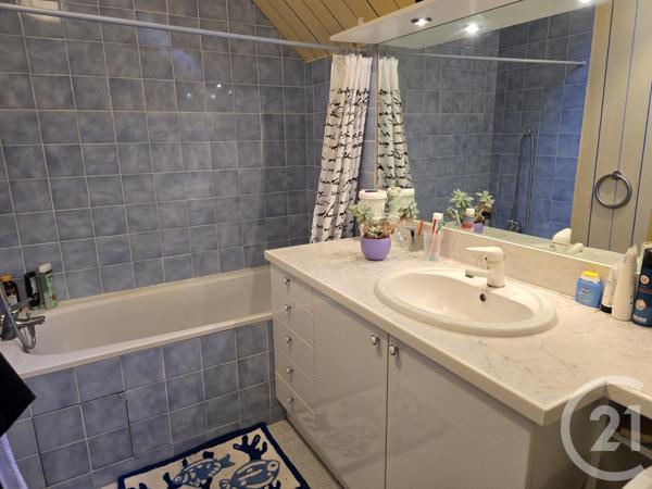 Appartement T3 à vendre  4 pièces - 82,10 m2 ST JACQUES DE LA LANDE - 35