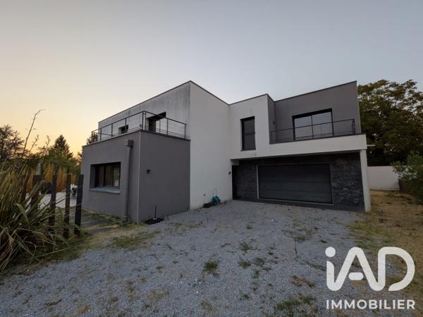 Maison à vendre 8 pièces 260 m² Fondettes