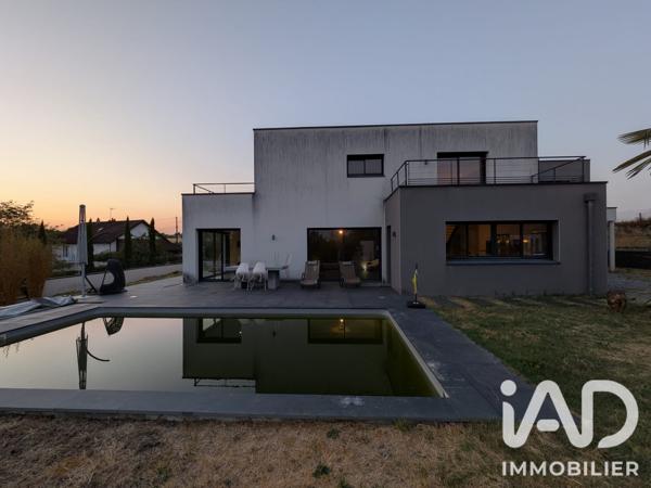 Maison à vendre 8 pièces 260 m² Fondettes