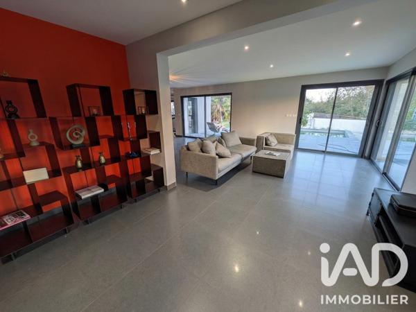 Maison à vendre 8 pièces 260 m² Fondettes