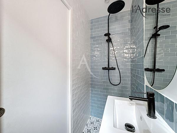 PUTEAUX/ Auguste Blanche - Appartement 2 pièces 45m² **Refait à Neuf - 1 Cave