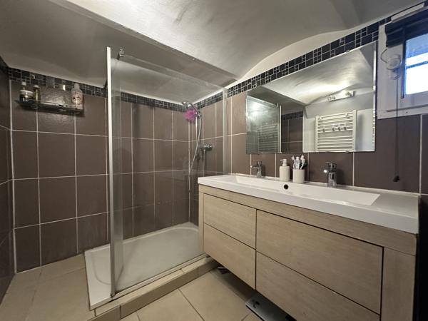 Mouroux (77120) A VENDRE - CHARMANTE MAISON A MOUROUX CENTRE-VILLE