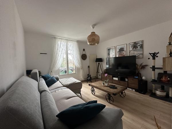 Mouroux (77120) A VENDRE - CHARMANTE MAISON A MOUROUX CENTRE-VILLE