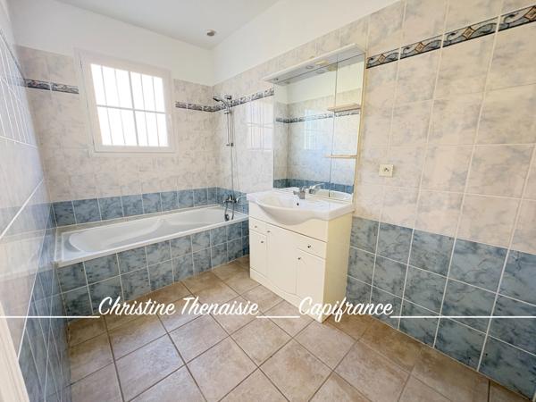 Maison à vendre 3 pièces coeur de ville avec terrain BEAUVOIR SUR MER (85)