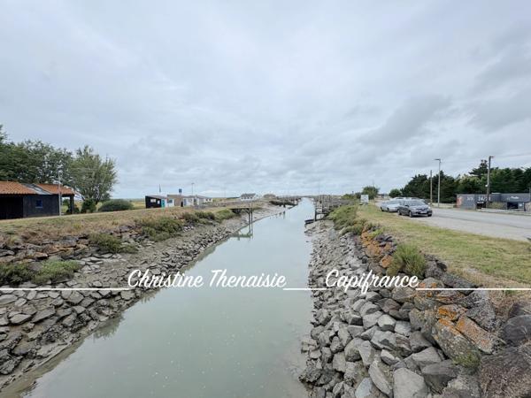 Maison à vendre 3 pièces coeur de ville avec terrain BEAUVOIR SUR MER (85)