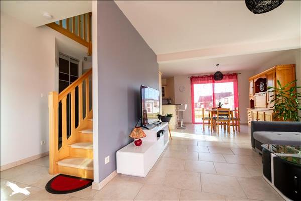 Maison à vendre |  Vivy |  5 pièces | 123 m²