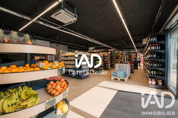 Immeuble à vendre 379,91 m² Montévrain
