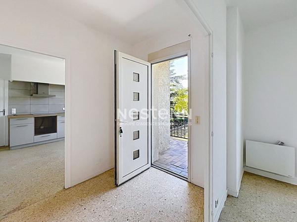 A VENDRE PINSAGUEL - IMMEUBLE AVEC 2 APPARTEMENTS ET GARAGES