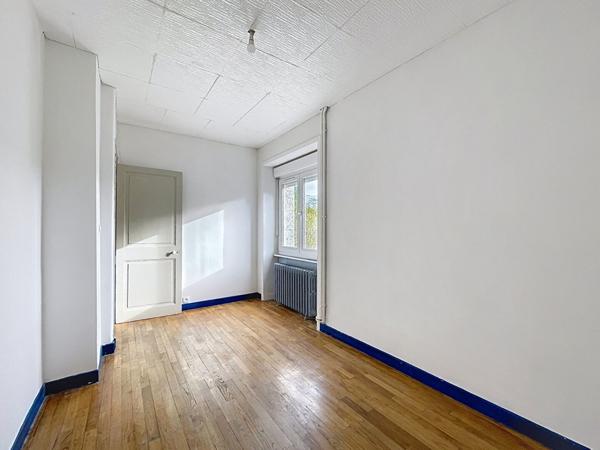 Maison de ville belle opportunité Guingamp - idéal investisseur