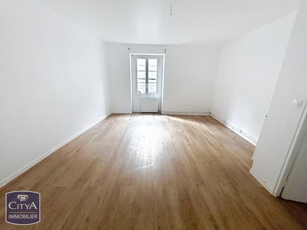 Appartement à vendre 2 pièces 67m² Leuville-sur-Orge (91310)