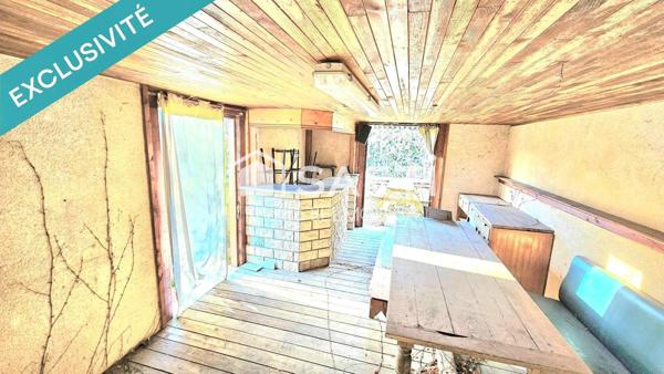 À VENDRE : Immeuble de caractère à Artemare (Ain)