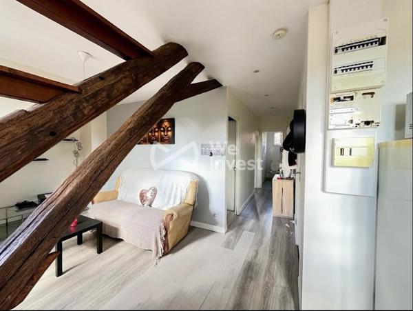 Ensemble immobilier de 8 appartements T2 meublés + 1 local commercial – Excellente rentabilité
