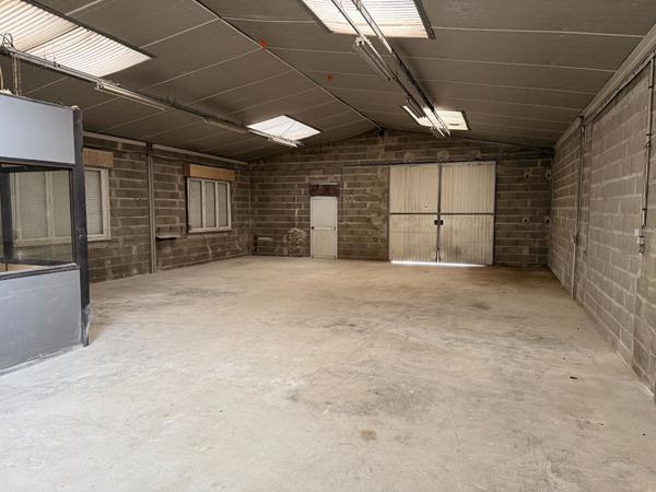 Local commercial 7 pièces 360 m2