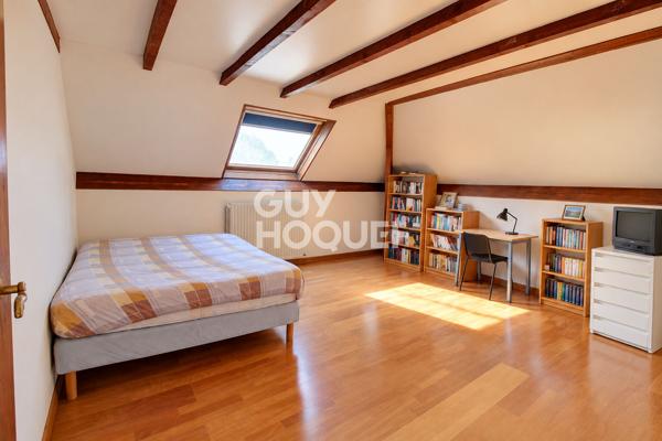 Maison non mitoyenne 180m²  avec jardin