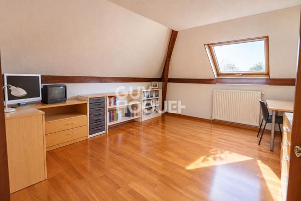 Maison non mitoyenne 180m²  avec jardin