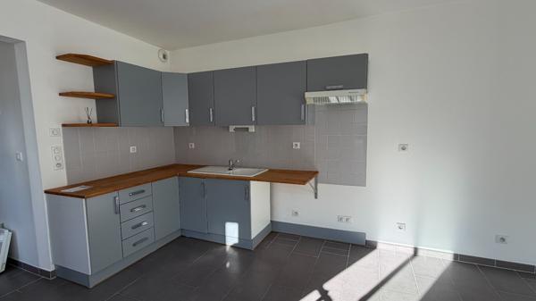 MAISON SEJOUR + TROIS CHAMBRES