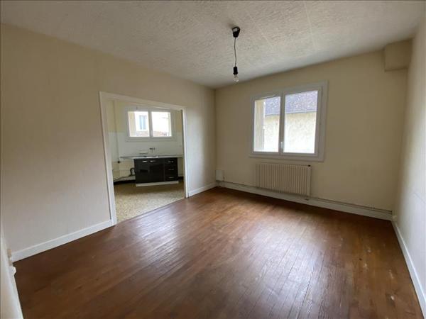 Appartement à louer 405 € CC MONTPON MENESTEROL 2 p 47 m² DPE E
