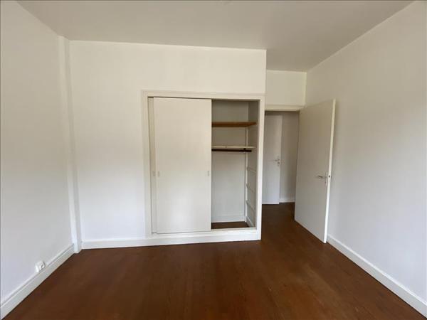 Appartement à louer 405 € CC MONTPON MENESTEROL 2 p 47 m² DPE E