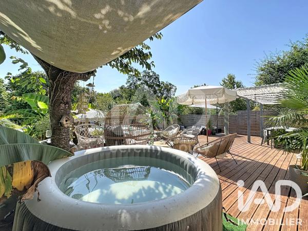 Maison à vendre 9 pièces 210 m² Lavau-sur-Loire