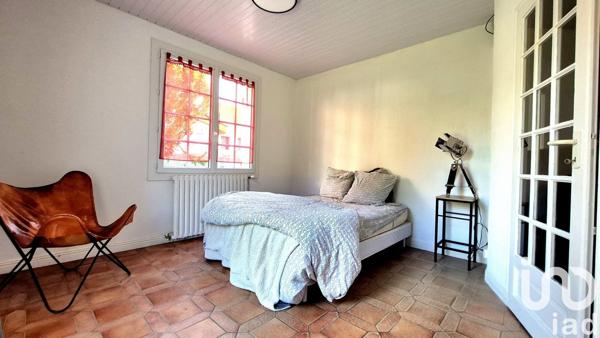 Appartement 3 pièces de 70 m² à Bassens (33530)