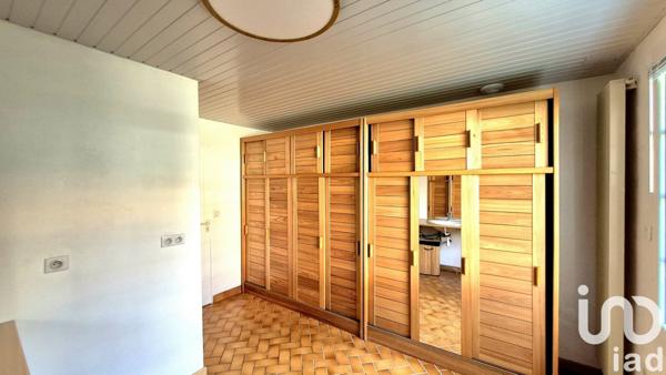 Appartement 3 pièces de 70 m² à Bassens (33530)