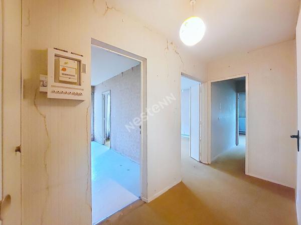 Nantes Collines du Cens : En VENTE, Proche chronobus, appartement T2, belle exposition et beaux volumes, environnement calme.