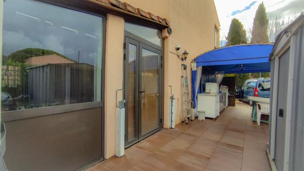 EXCLUSIVITE LA LONDE LES MAURES Appartement T3+terrasses+jardin+parking