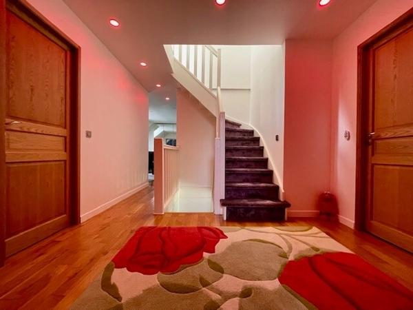 Magnifique Maison avec piscine chauffée sur Baillet-en-France