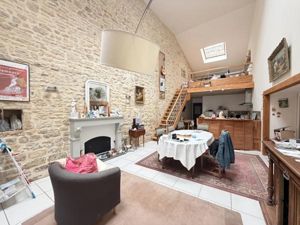 Maison de ville de trois chambres au cœur de Ruffec
