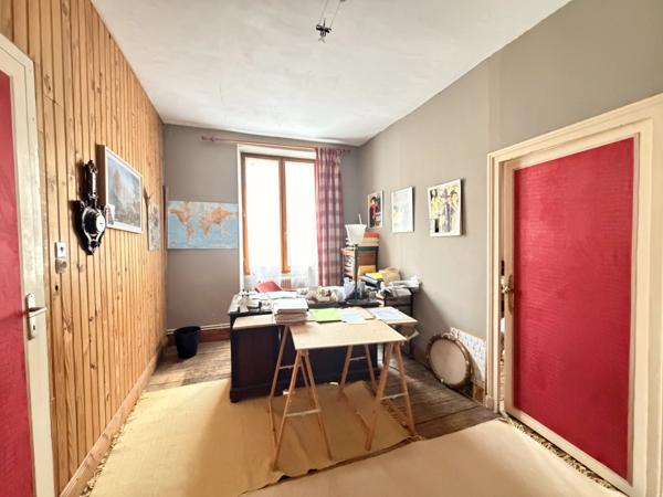 Maison de ville de trois chambres au cœur de Ruffec