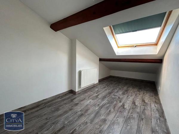 Appartement à louer 3 pièces 24.76m²