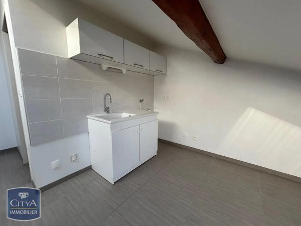 Appartement à louer 3 pièces 24.76m²