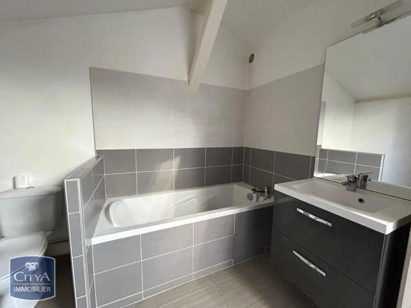 Appartement à louer 3 pièces 24.76m²