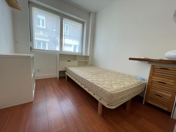 Lille (59000) LILLE – Maison de colocation avec jardin