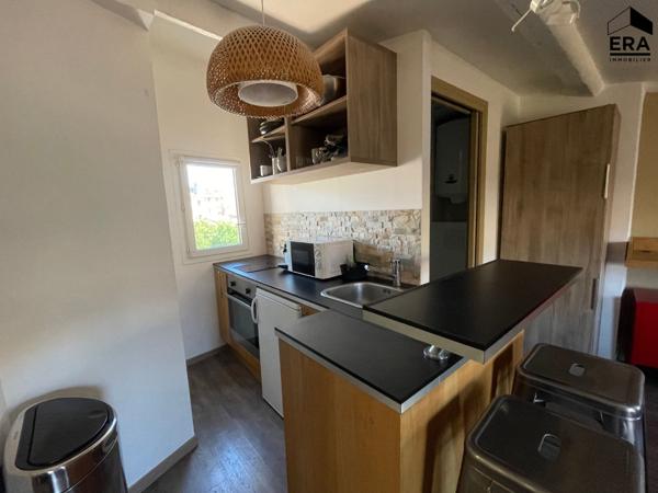 A LOUER - AIX EN PROVENCE  - BEAU STUDIO ENTIÈREMENT MEUBLE - 14 m²